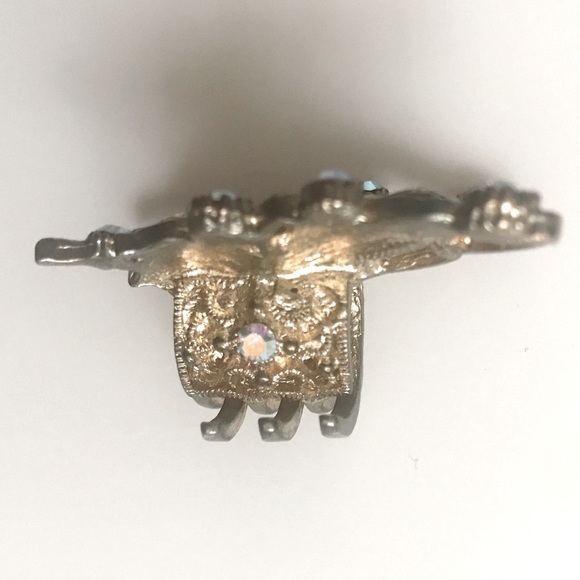 Gold-Toned Butterfly Hair Clip with Line Stones - Picture 2 of 5